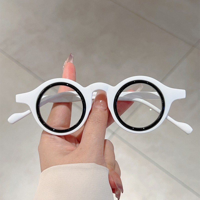 Outdoor Lighting Trends - Okulary do czytania 2025 w stylu